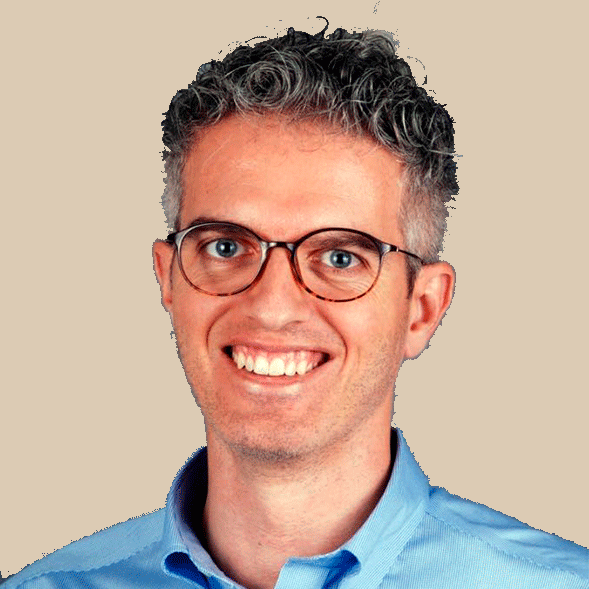 doctor Jose Maria Micó, cirugía oral